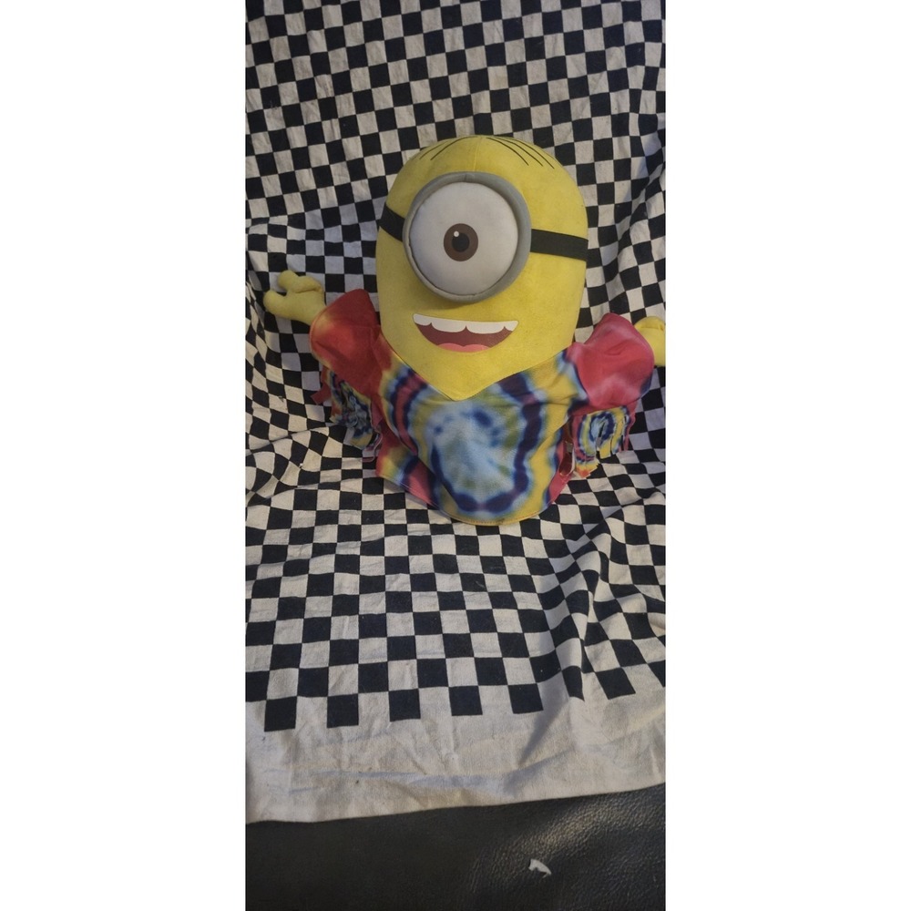 Despicable Me Minion Plush Tie‎ Dye Shirt Stuffed Toy Large Yellow